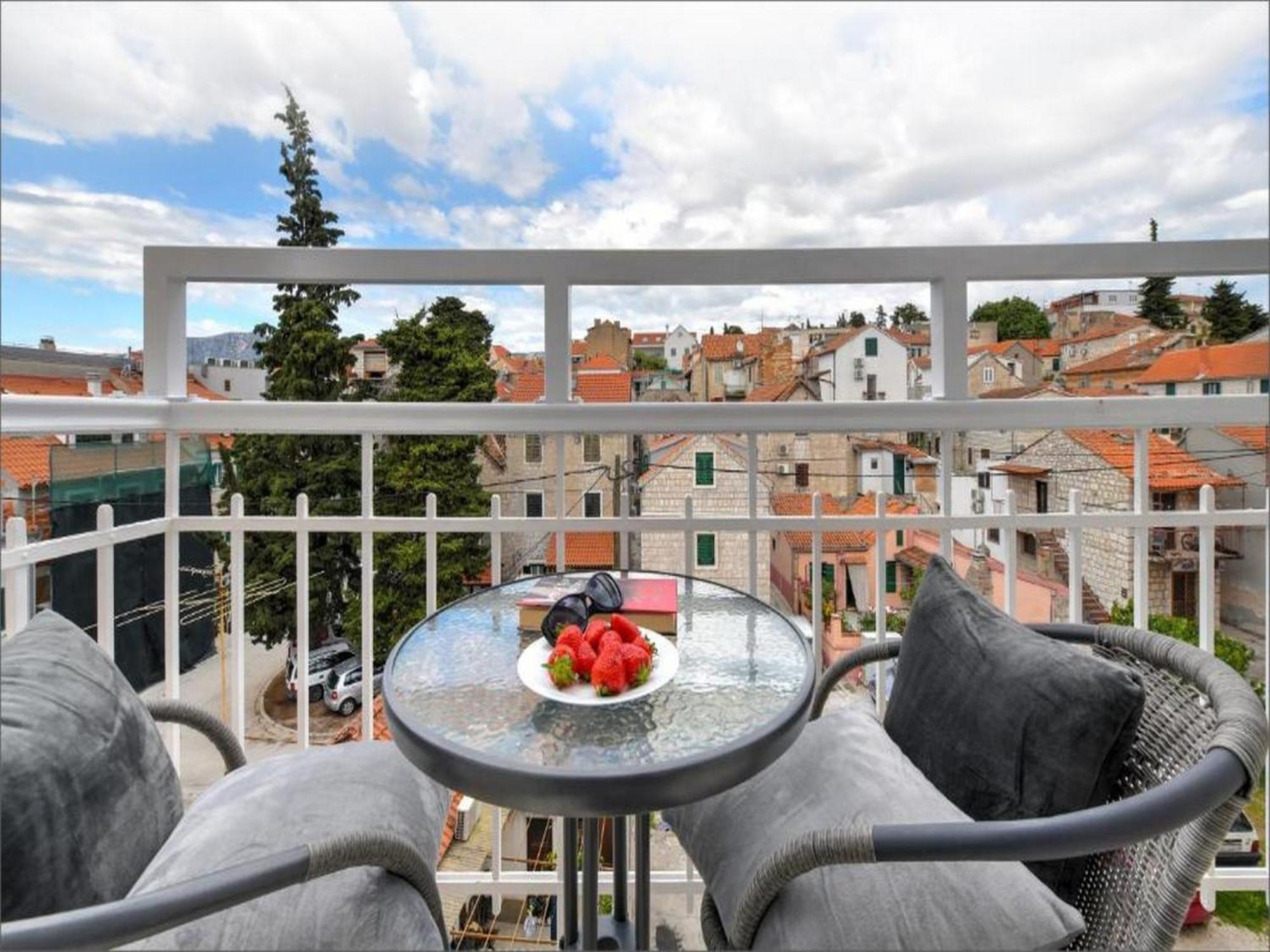 Via Porto Rooms Сплит Екстериор снимка